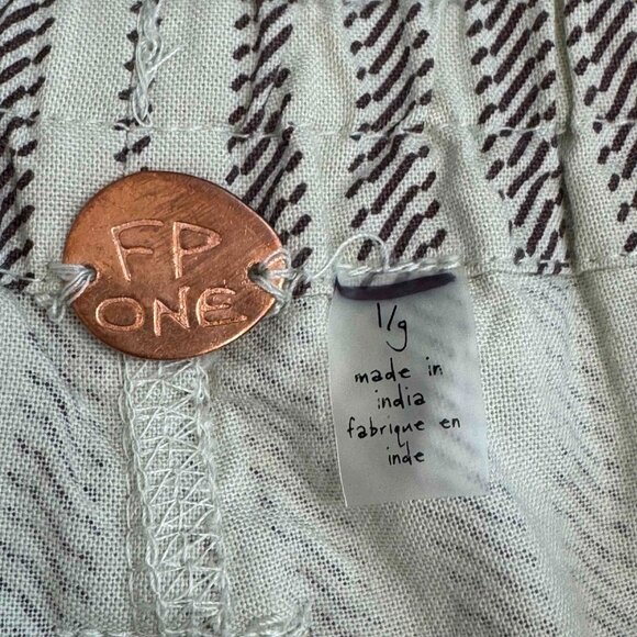 Free People One Harriet Striped Shorts Pockets Relaxed Fit Green Brown Sz Large - Picture 9 of 14